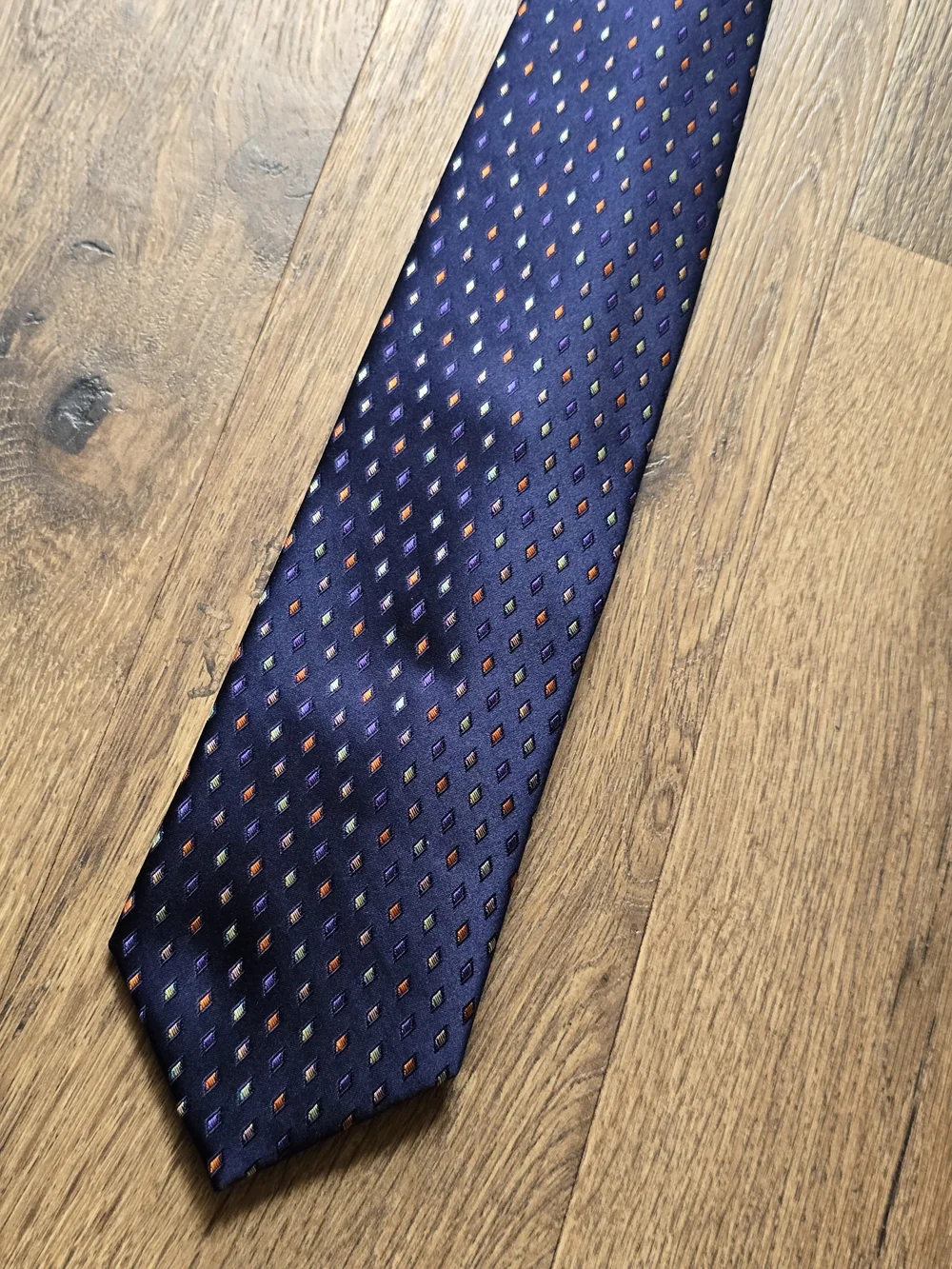 Jacobs & Roberts Classic Navy Patterned Men's 100% Silk Tie - Navy